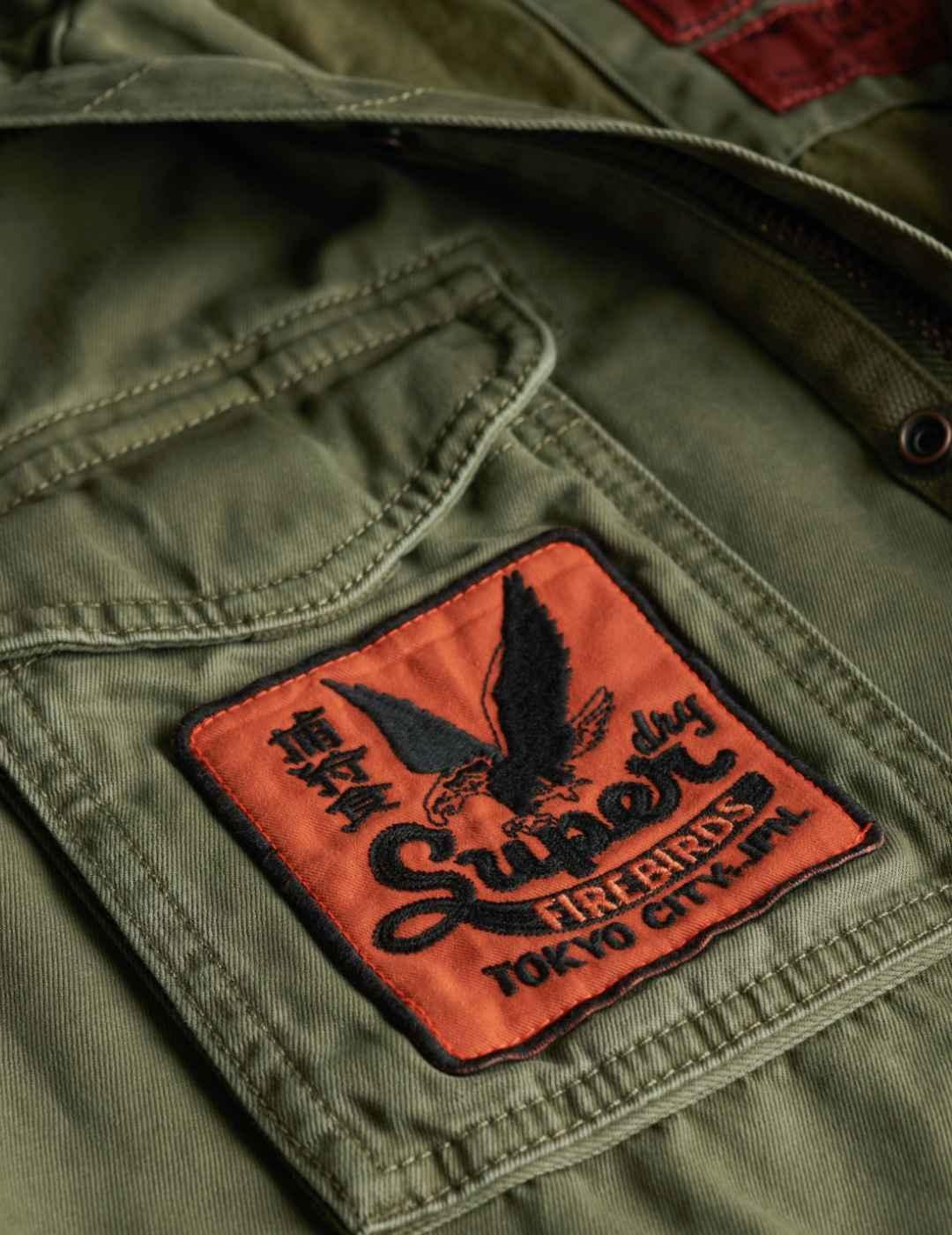 Chaqueta Superdry Patched verde parches para hombre