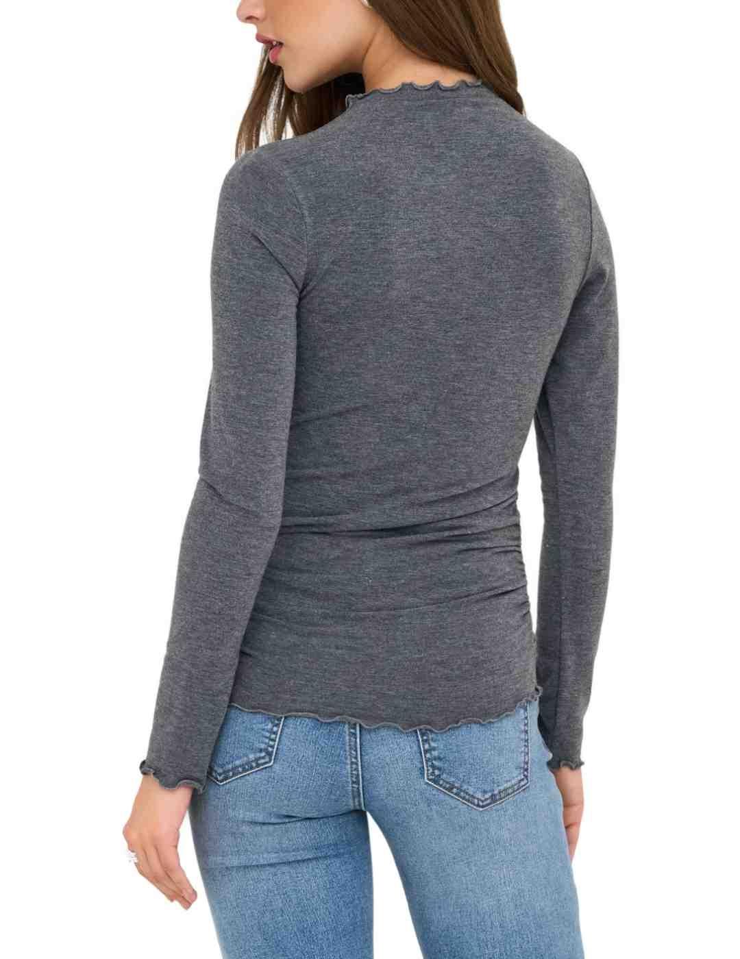 Camiseta básica Only Glamour gris cuello perkins para mujer