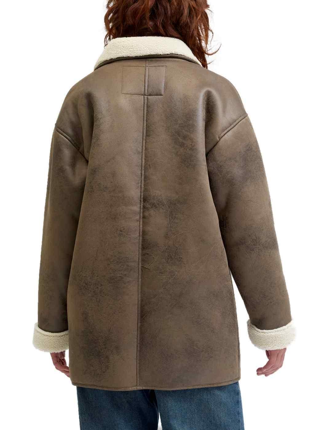 Abrigo JJXX Noelle marrón borreguito holgado para mujer