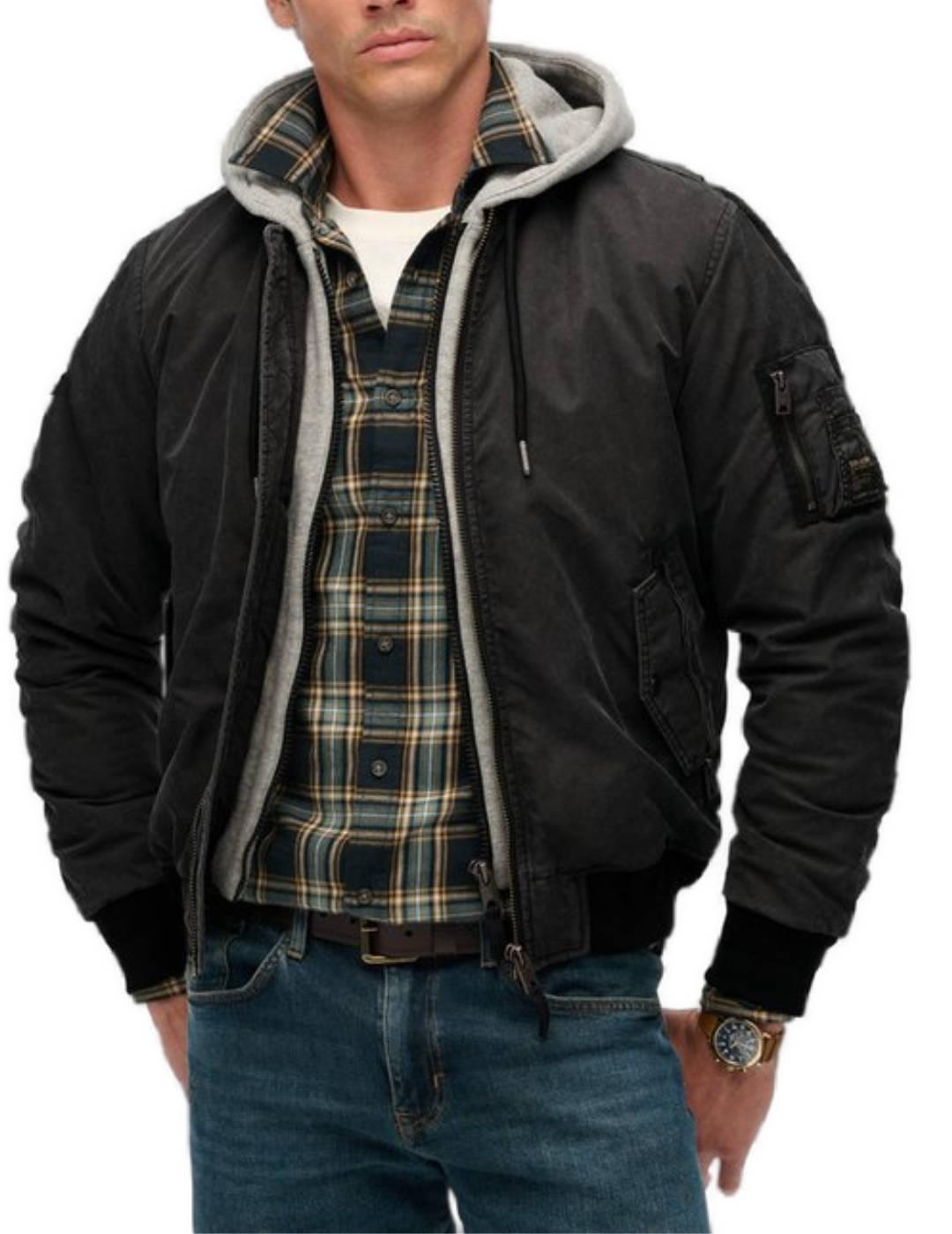 Bomber Superdry militar gris capucha acolchada para hombre