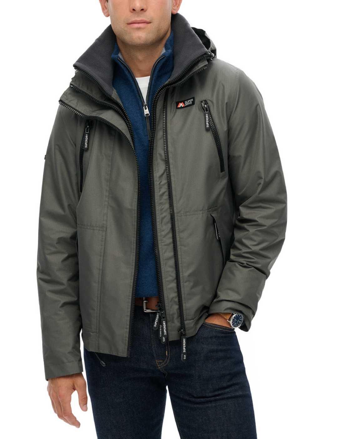 Cortavientos Superdry Mountain impermeable gris para hombre