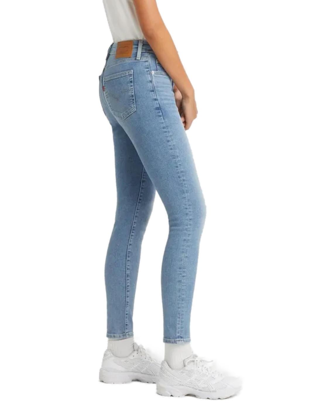Vaqueros Levi's 721™  High rise skinny light blue mujer
