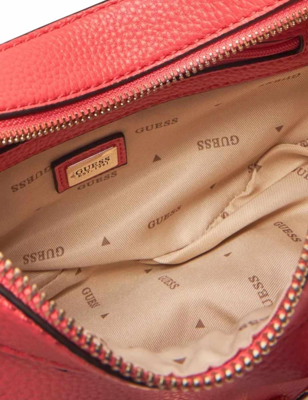 Bolso Guess Hobo de hombro coral medialuna para mujer