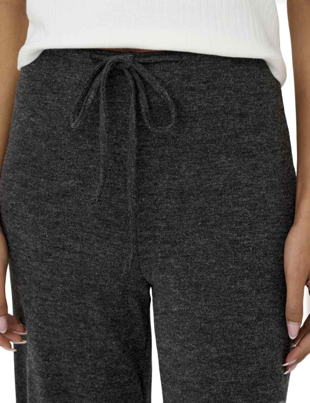 Pantalón Only Kaya gris punto acampanado para mujer