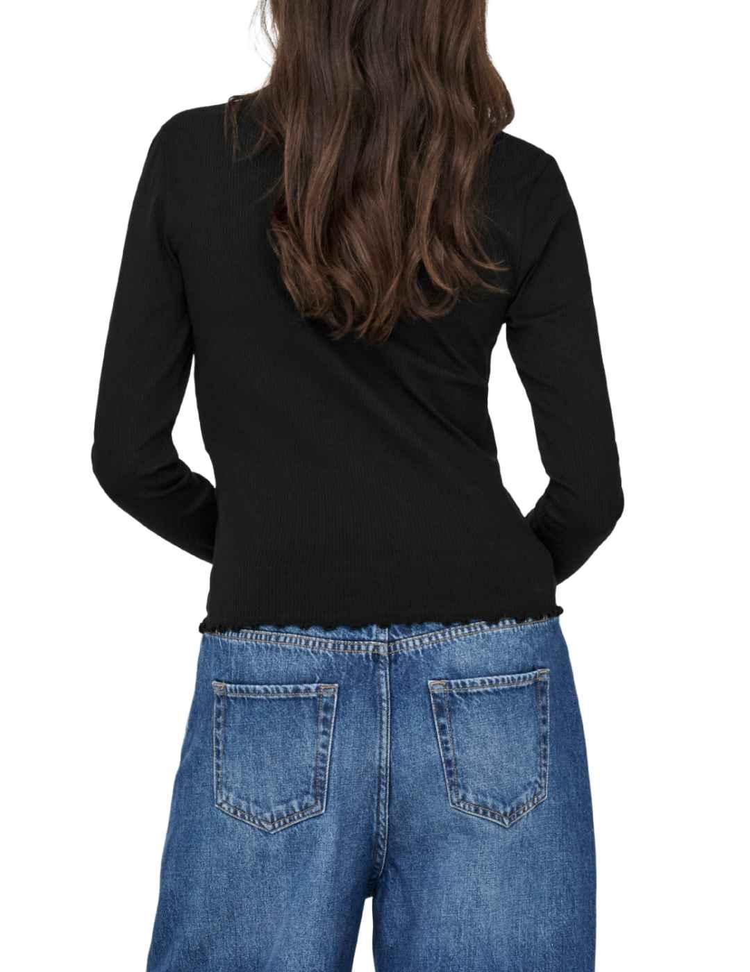 Camiseta Only Lina negra manga larga canalé de mujer