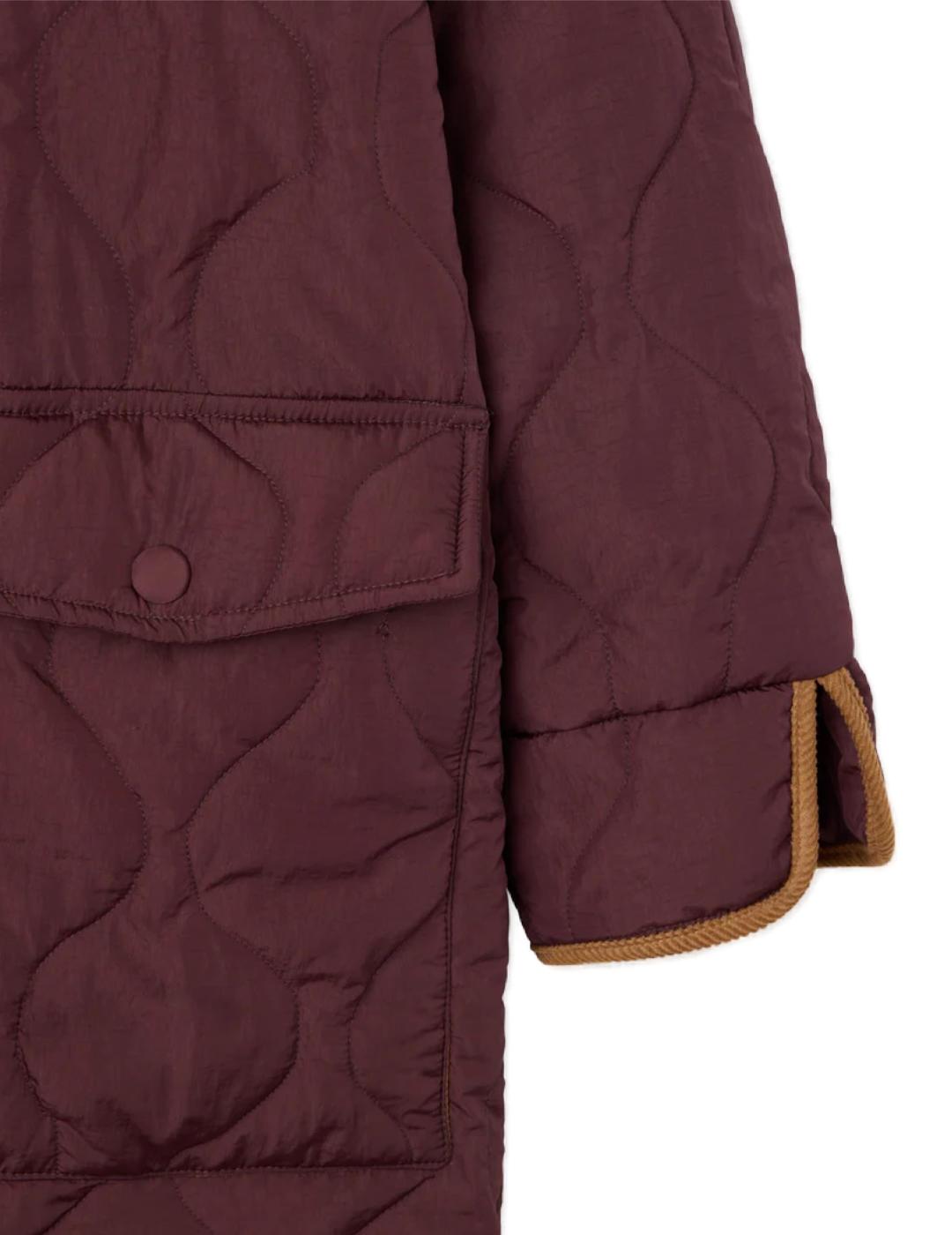 Parka Silbon detalles en pana burdeos acolchada para mujer