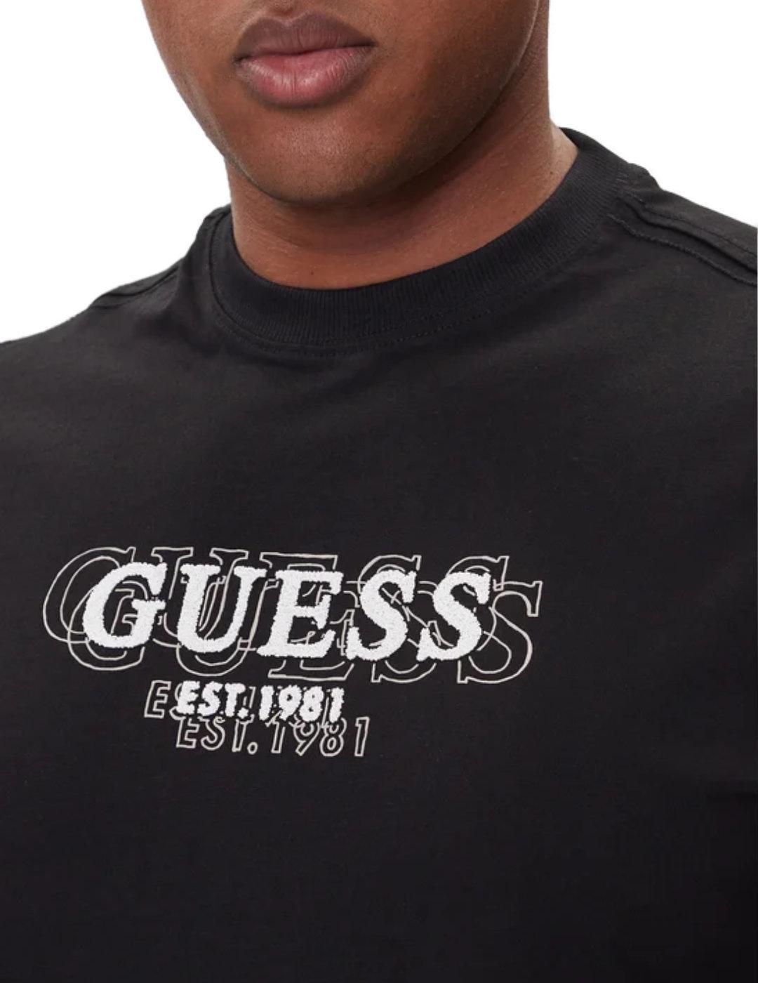 Camiseta Guess Small Logo frontal negra de hombre