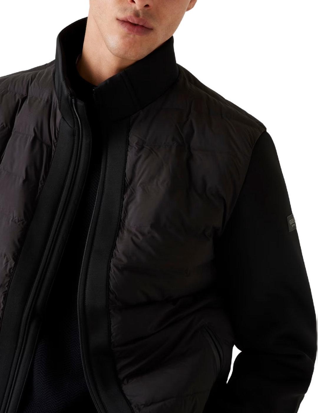 Chaqueta bomber Guess Quilted negra guateada para hombre
