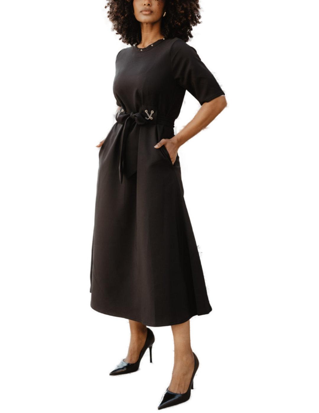 Vestido Animosa negro cadenas plata manga corta de mujer