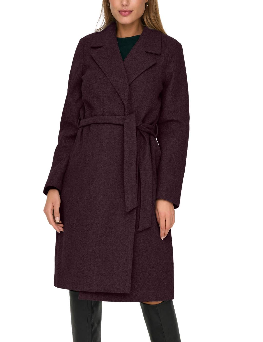 Abrigo Only Alvilda burdeos largo con cinturón para mujer