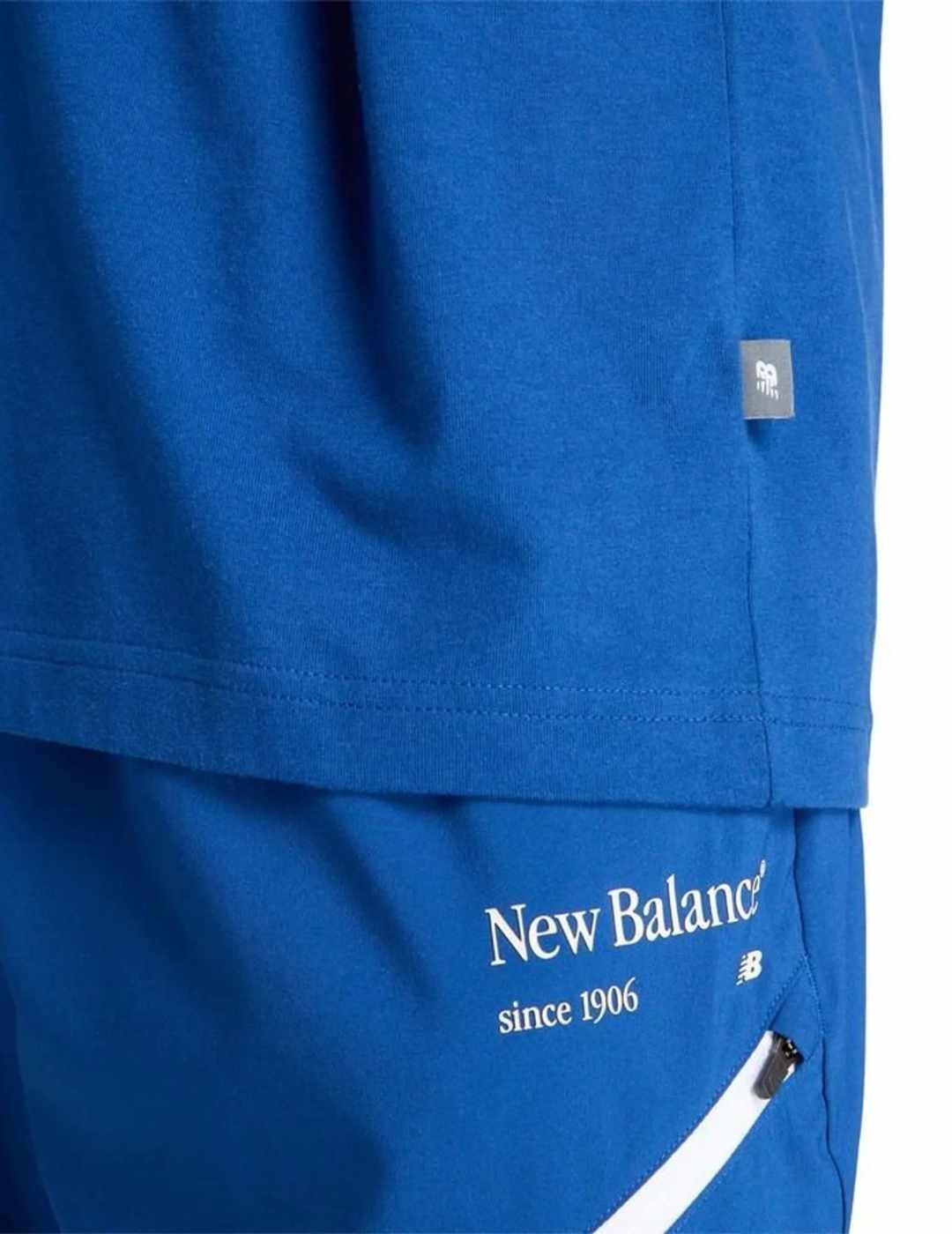 Camiseta New Balance azul klein manga corta para hombre