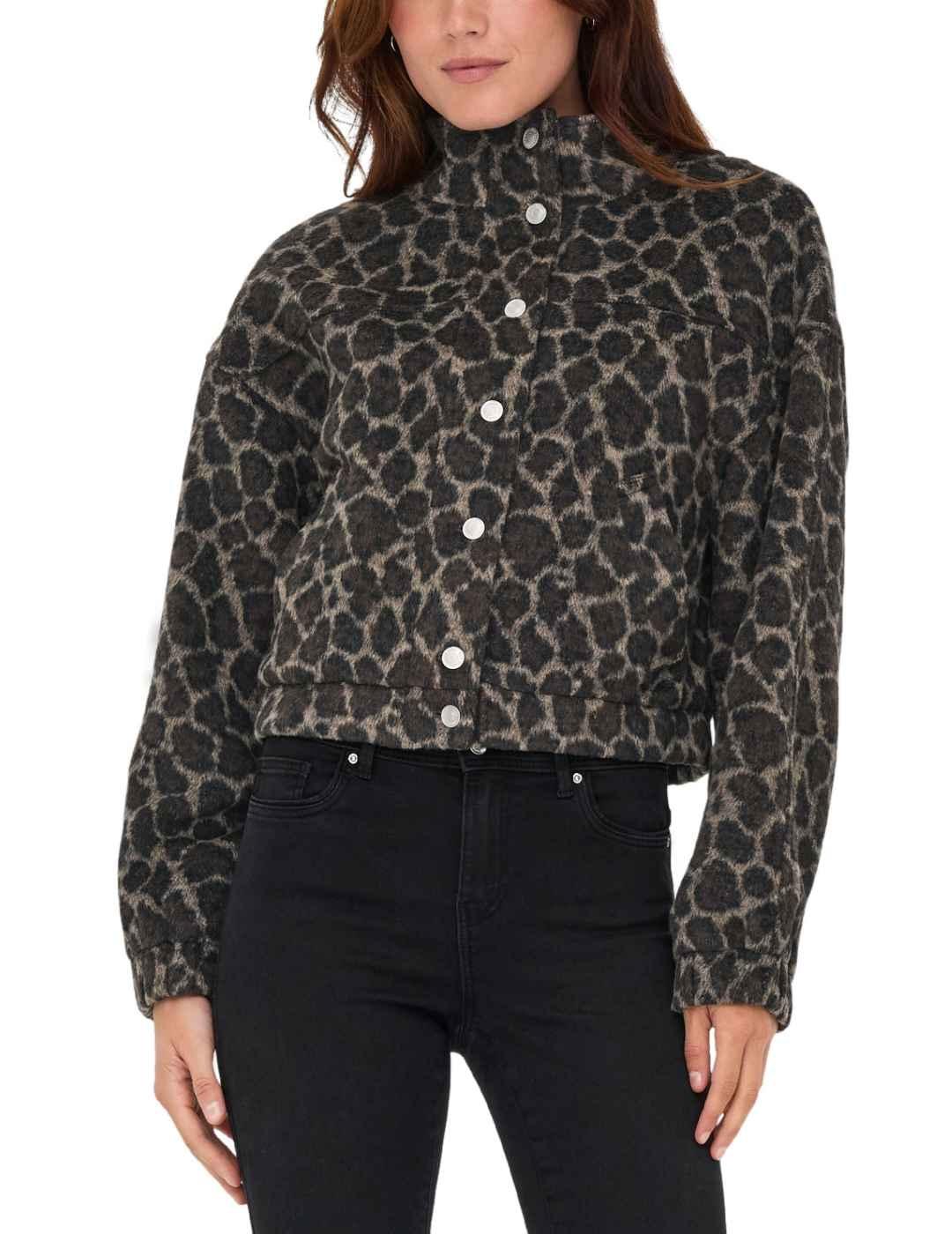 Chaqueta Only Emilia marrón estampado print leopardo mujer