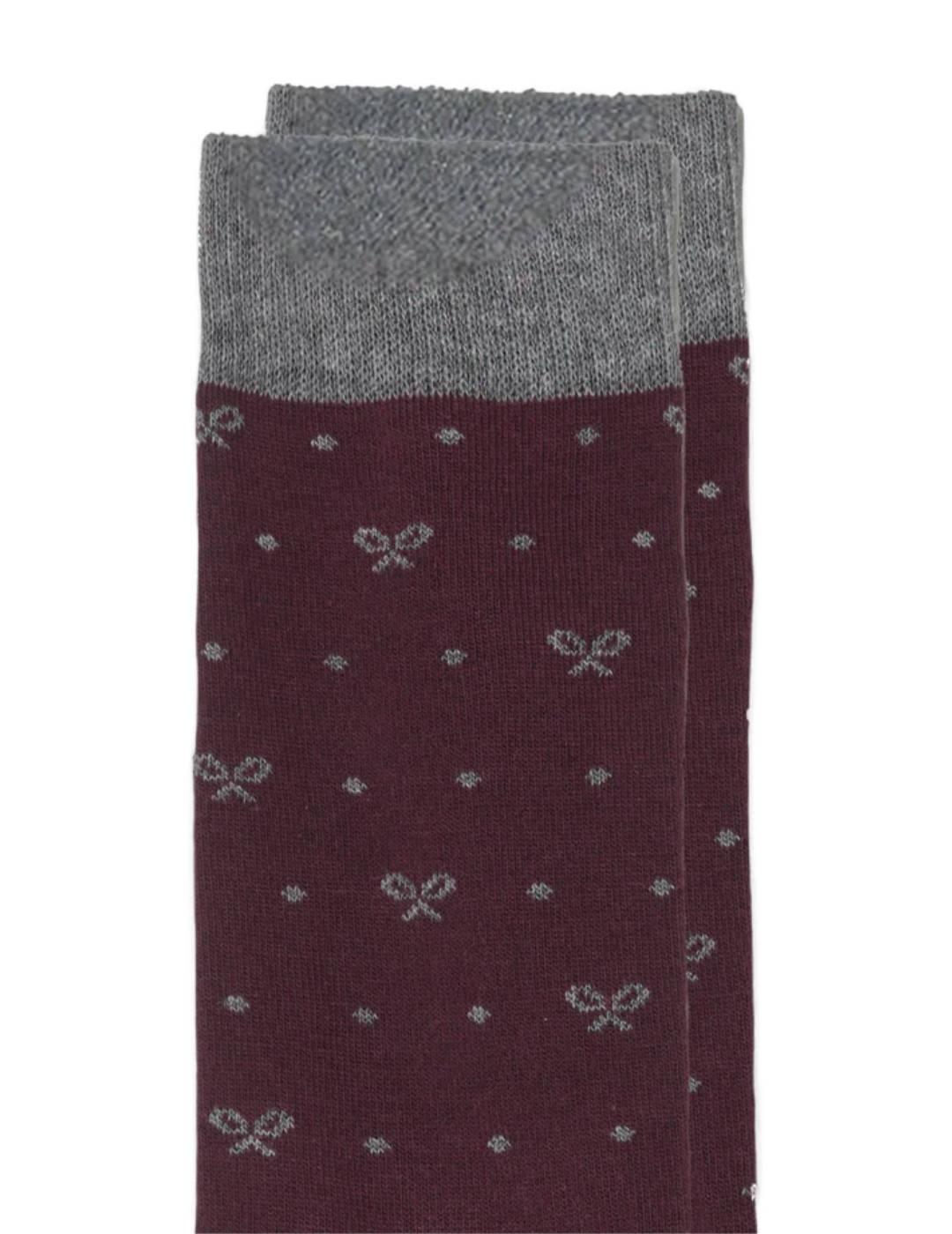 Calcetines Silbon motivo lunares burdeos y gris para hombre